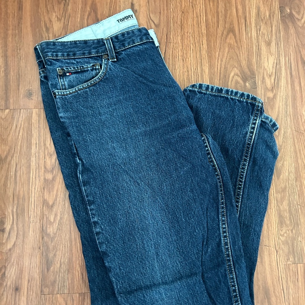 Tommy Hilfiger Men’s Classic Straight Jeans - 34/32